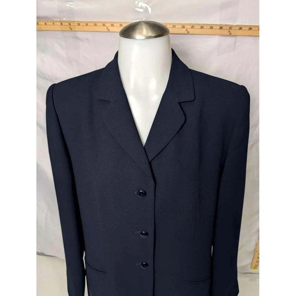 Pendleton ~ Blazer Women's Size 10 ~‎ Navy Blue/Three Button ~ Solid Polyester